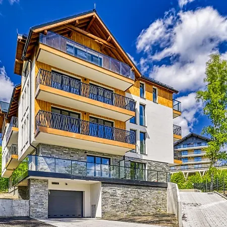 Butikowe Pine By Royal Aparts Apartment *