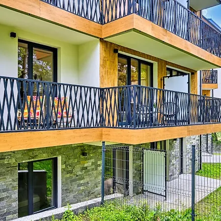 Butikowe Pine By Royal Aparts Apartmán *