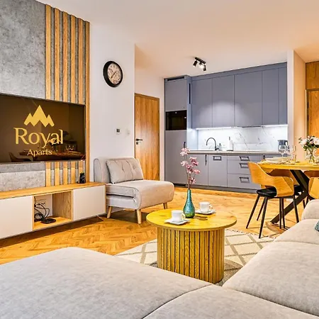 Butikowe Pine By Royal Aparts Апартаменти *